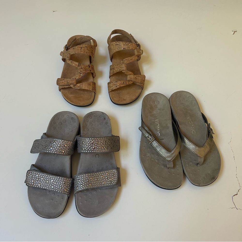 Vionic Womans Sandals Size 6 Lot Of 3 Pairs